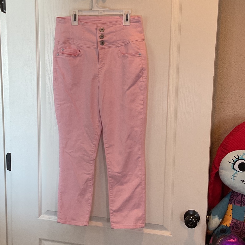 No Boundaries Pink Capris